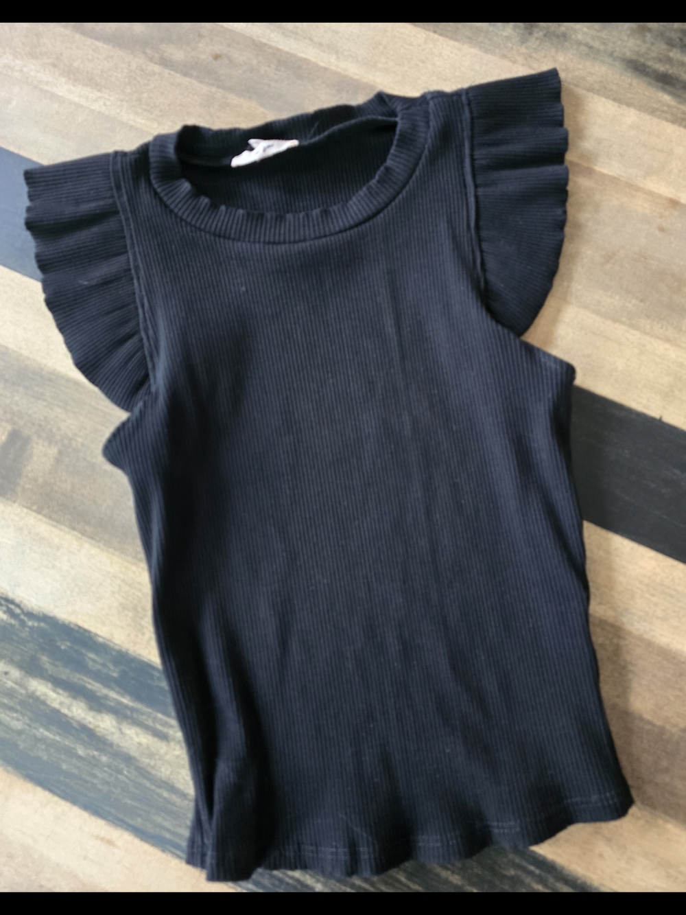 Francesca's Collections Black Ribbed Flutter Sleeve Tank